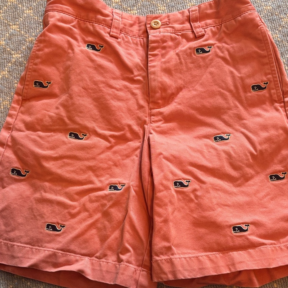 Vineyard Vines Men's Red Embroidered Shorts EUC Sz 10